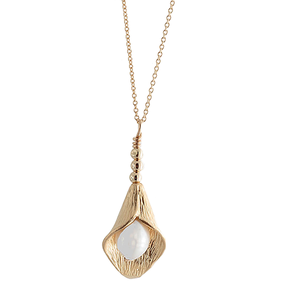 Gold Petal with Pearl Pendant Necklace - Finesse Jewelry